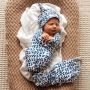 Snuggle Hunny - Swaddledecke Nightshade mit Beanie