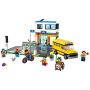 LEGO® City 60329 - Schule mit Schulbus